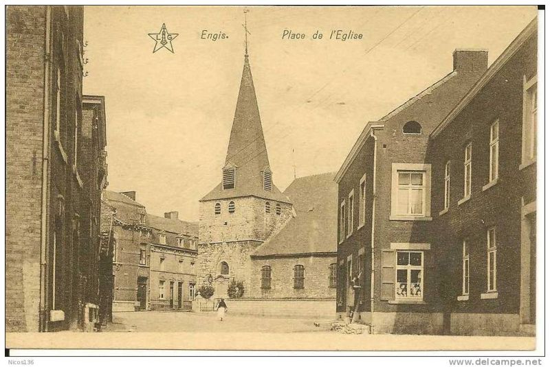 Fichier:Place de l'église.jpg