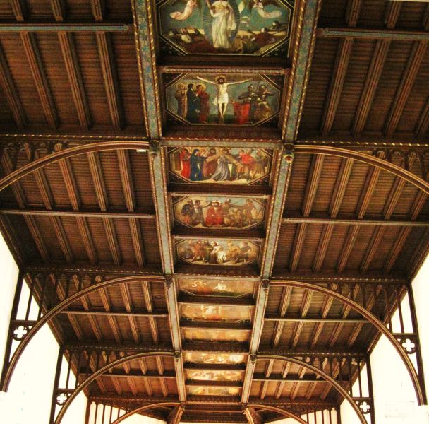 Fichier:Plafond de l'Eglise ND de la Sarte à Huy.jpg