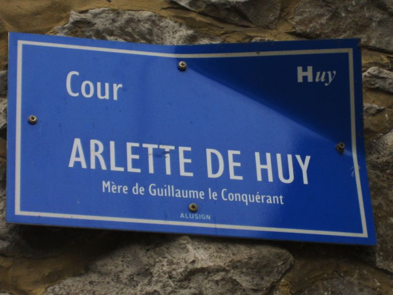 Fichier:Plaque Arlette de Huy.JPG