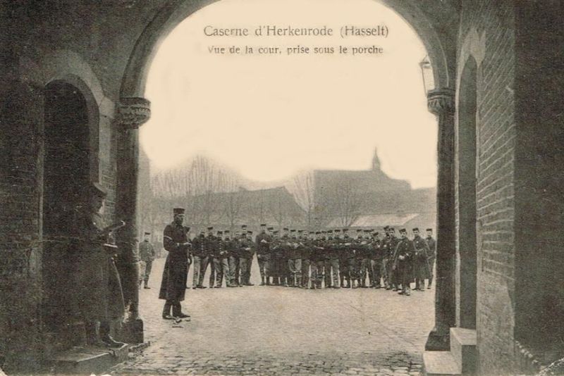 Fichier:Reigil 170.71.jpg