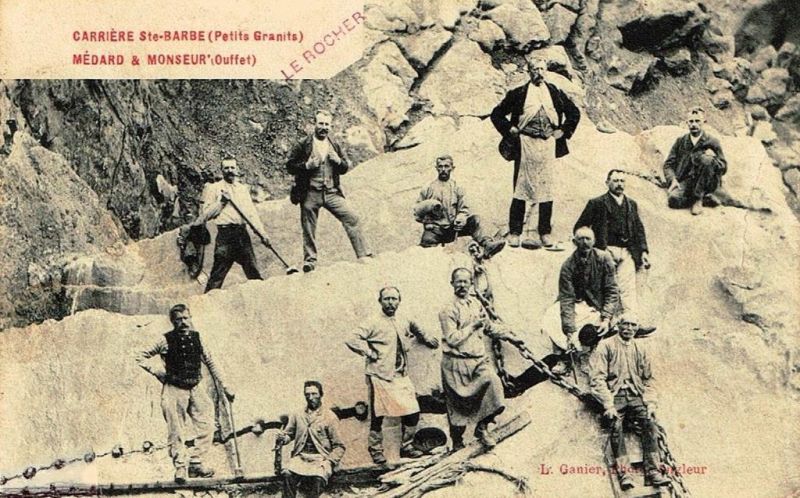 Fichier:Reigil 77.1 de 2.71.jpg