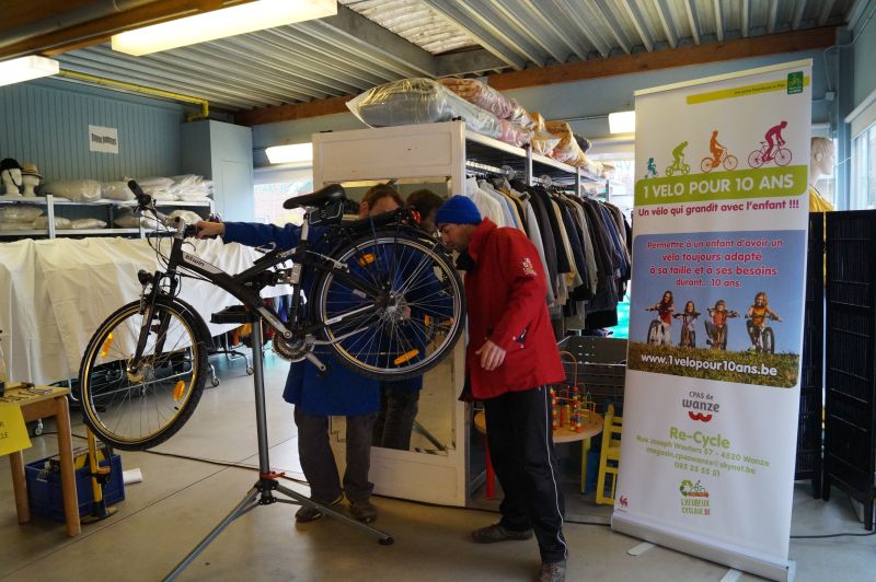 Fichier:RepairCafé02.JPG