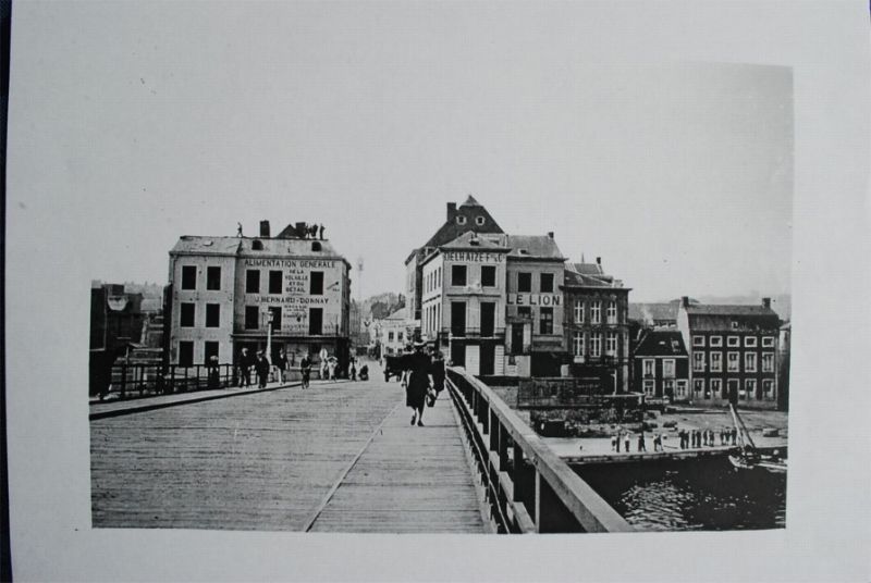 Fichier:Rue Neuve durant la guerre2.JPG