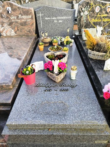 Fichier:Ruthy Philippe NC343.jpg