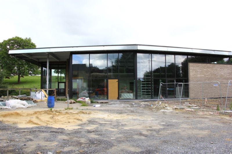 Fichier:Salle Ellemelle 11.JPG