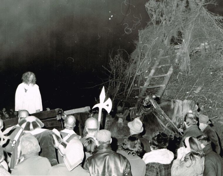 Fichier:Scan25.71.jpg