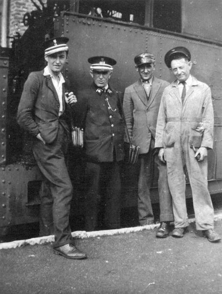 Fichier:Tram W04 pdm.jpg
