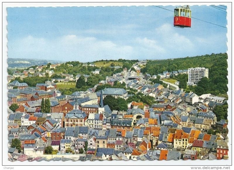 Fichier:Vue aérienne Huy5.jpg
